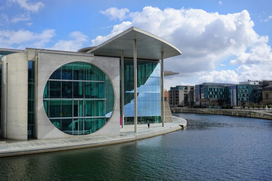 Die öffentliche Anhörung zu Neuregelung von Schwangerschaftsabbrüchen fand im Marie-Elisabeth-Lüders-Haus statt.